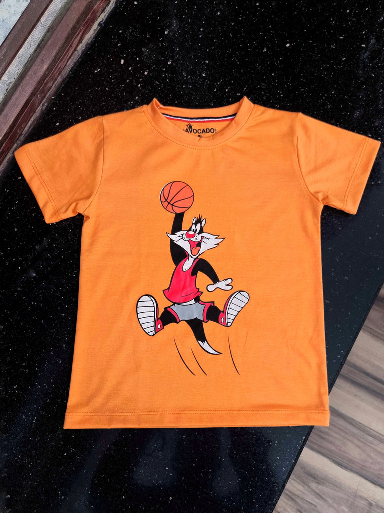 Sylvester in Action Orange Premium T-shirt