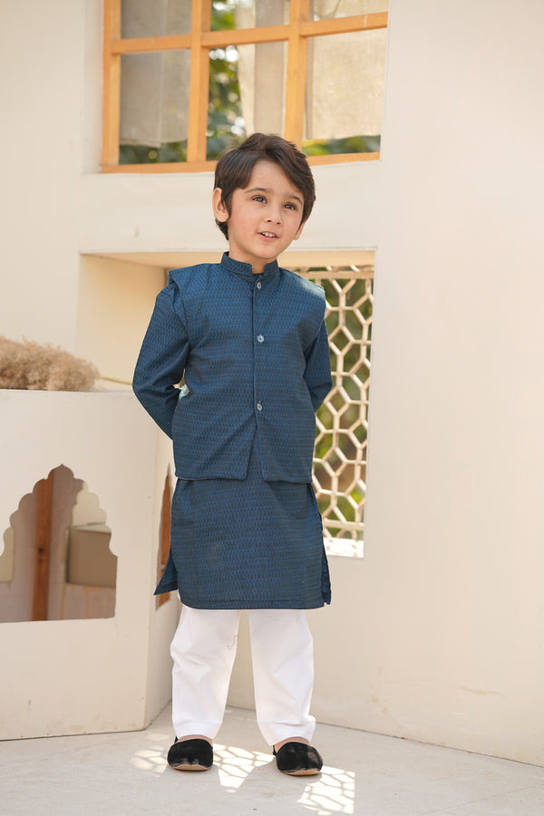Zinc Textured Kurta With Waistcoat