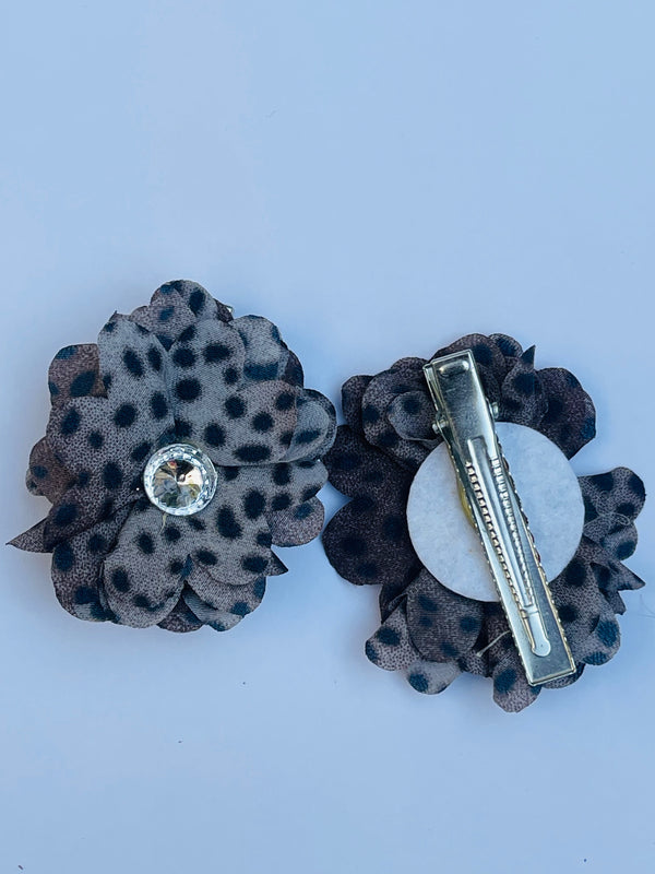 Grey Wildflower Clip