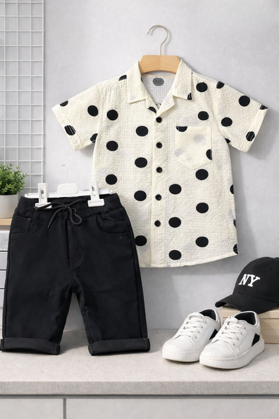 Classic Dot Shirt & Black Jeans Short